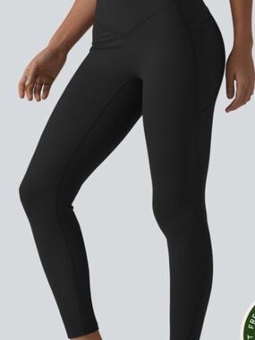 HALARA Black Full-Length Leggings with Elastic Waist